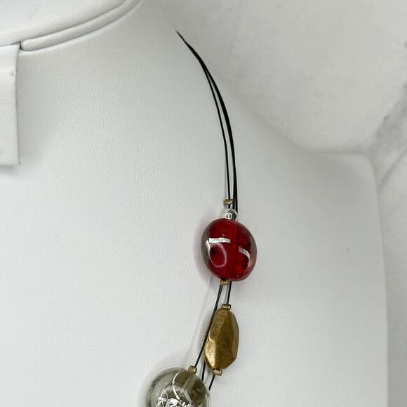 Chico's Triple Strand Beaded Black Wire Gold Tone Statement Necklace ✨ - Picture 9 of 10